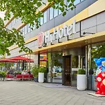 H4 Hotel Berlin Alexanderplatz