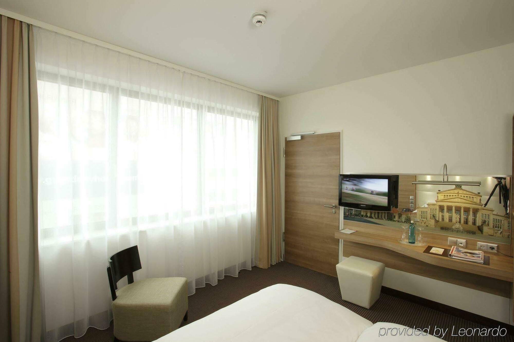 H4 Alexanderplatz Hotel Berlin